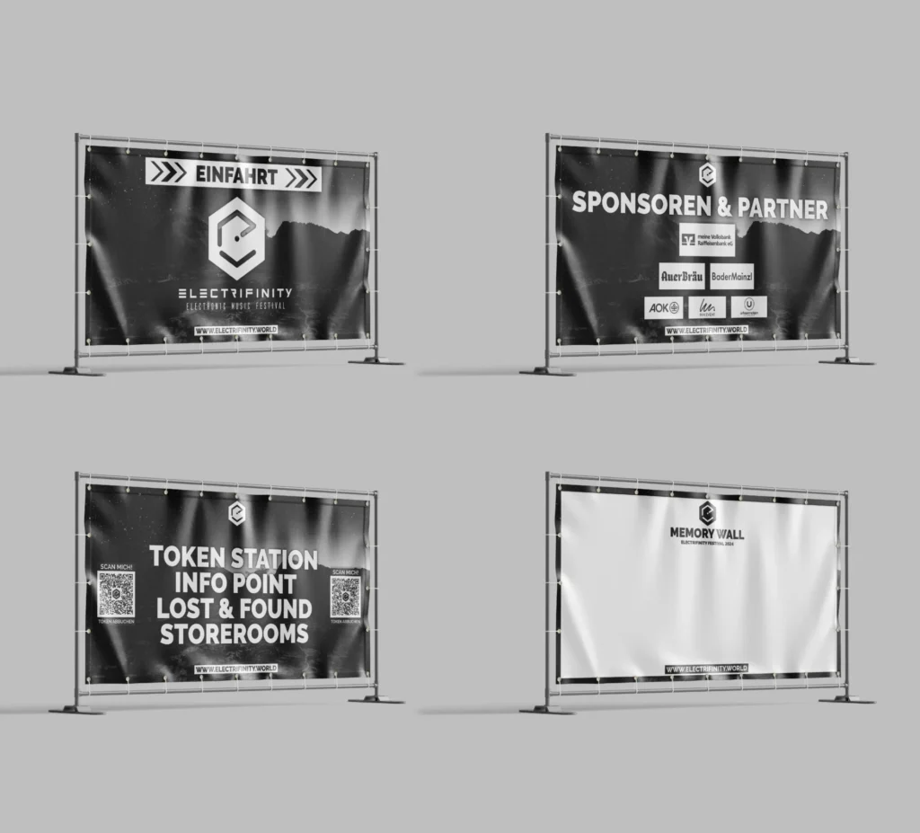 Vier Bauzaunbanner mit dunklen und weißen Gestaltungen zeigen Festivalhinweise, Sponsorenlogos und das Electrfinity-Zeichen.