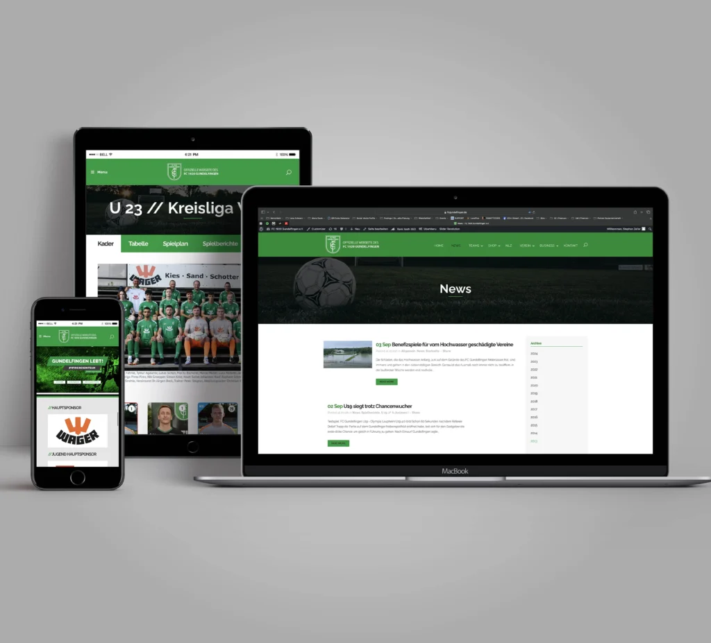 Ein Smartphone, Tablet und Laptop zeigen die grün-schwarze Webseite des FC Gundelfingen mit Nachrichten und Mannschaftsfoto.